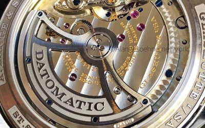 Can you identify this watch?