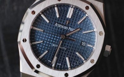 Can you identify this watch?