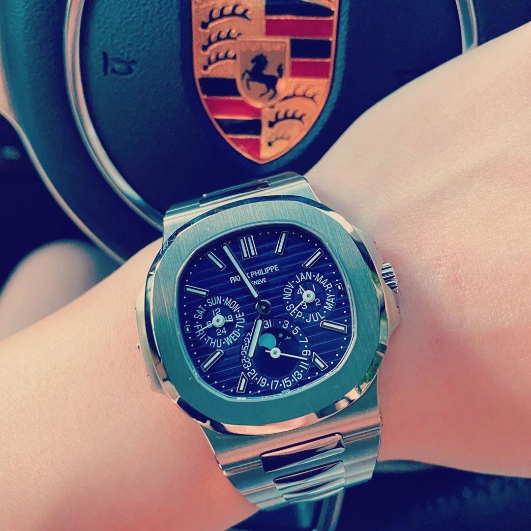Can you identify this watch?