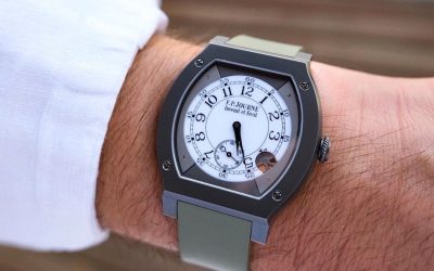 Can you identify this watch?