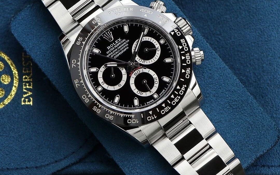 Can you identify this watch?