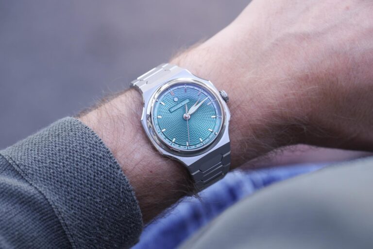 Atelier Wen Perception V3 watches with guilloché dials and integrated steel bracelets