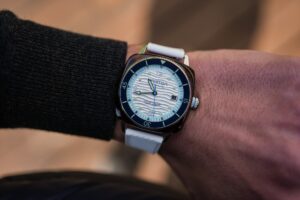 Briston Clubmaster Legend Diver Ocean watches with wave-textured white and blue dials