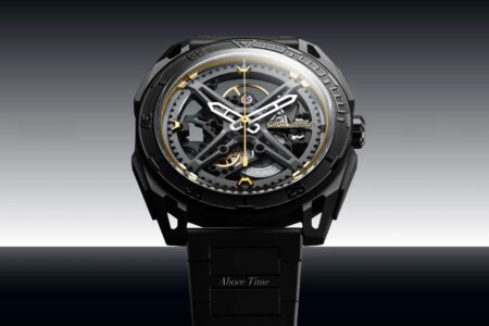 CIGA Design Skeleton Falcon Turns Openworked Watchmaking Up to Full Volume CIGA Design Skeleton Falcon skeleton automatic watch with openworked case and bracelet