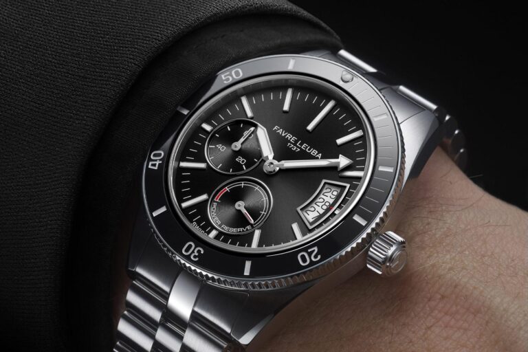 Favre Leuba Deep Raider Power Reserve Adds a Busier, Smarter Dial to the 300m Diver Favre Leuba Deep Raider Power Reserve dive watch with power reserve display and ceramic bezel