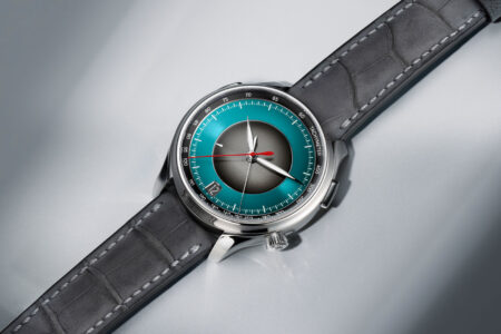 H. Moser & Cie. Endeavour Flyback Chronograph Dual Time Date with turquoise fumé dial