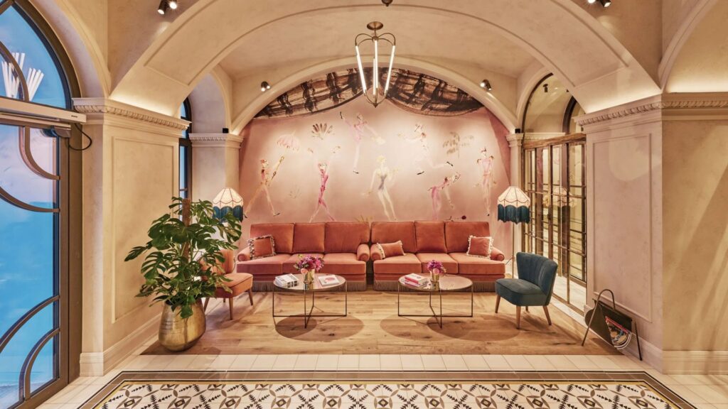 Hotel Motto Vienna Makes a Strong Case for the City’s Most Stylish Boutique Stay Hotel Motto Vienna rooftop terrace overlooking the city in spring light