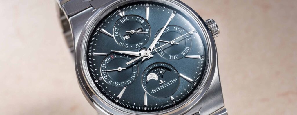 Jaeger-LeCoultre Master Control Chronometre Perpetual Calendar on an integrated bracelet