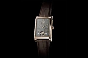 A. Lange & Söhne Cabaret Tourbillon Honeygold with rectangular case and dark dial
