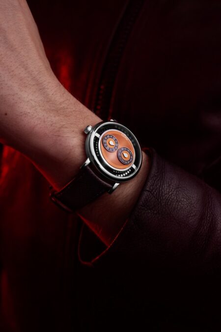 MB&F M.A.D.2 by Eric Giroud jumping-hour watch with turntable-inspired dial