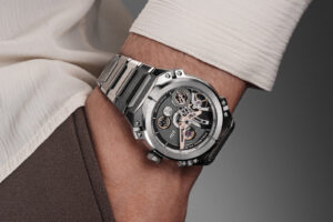 Mauron Musy MU09 NODE titanium watch with integrated bracelet