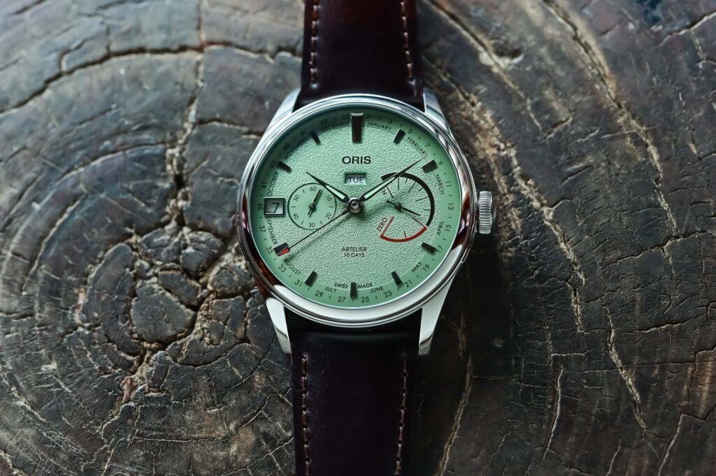 Oris Artelier Calibre 113 business calendar watch with textured dial