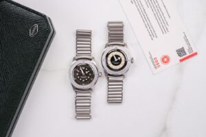 Serica Ref. 7505 Field Chronometer in stainless steel on Bonklip bracelet