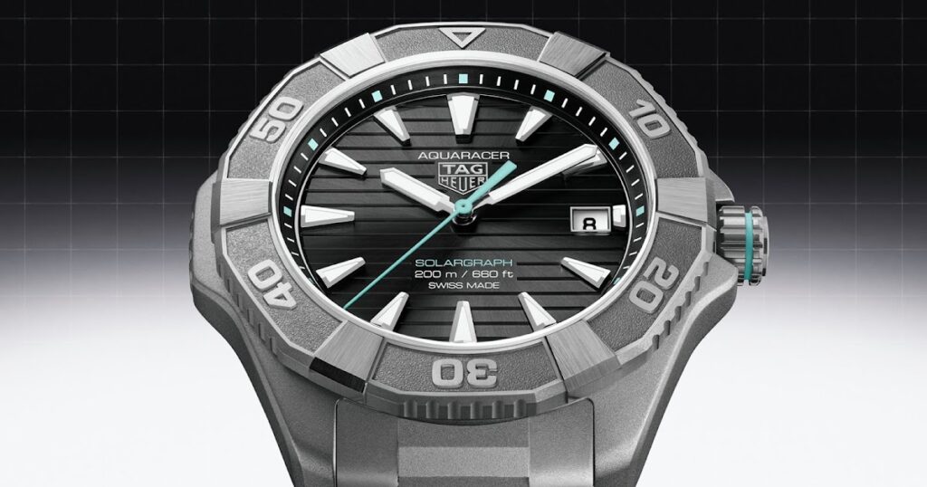 TAG Heuer Aquaracer Solargraph 40 mm and 28 mm watches shown together