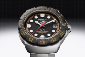 TAG Heuer Formula 1 Solargraph x Indy 500 Limited Edition with black dial and steel bracelet