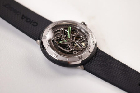 CIGA Design Vector Brings a Floating Skeleton Movement to the Wrist CIGA Design Vector automatic skeleton watch with floating movement and lime green hands