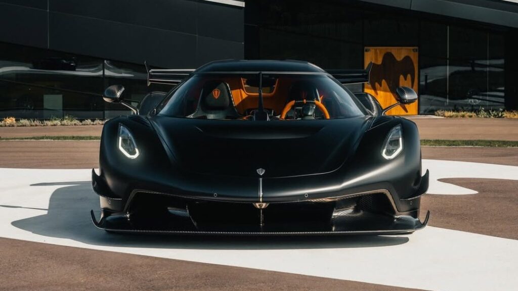 Indiana’s First Koenigsegg Is a Blacked-Out Jesko Attack Jet black Koenigsegg Jesko Attack with satin finish and carbon wheels