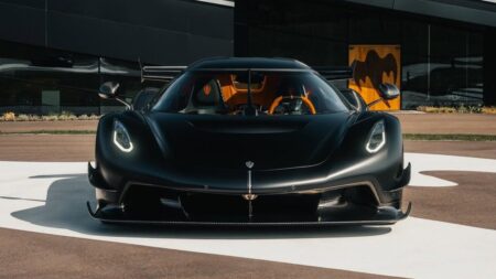 Indiana’s First Koenigsegg Is a Blacked-Out Jesko Attack Jet black Koenigsegg Jesko Attack with satin finish and carbon wheels