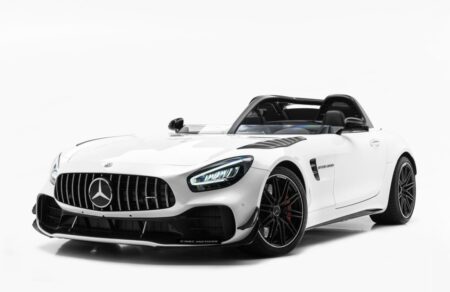 Ultra-Rare Bussink AMG GT R Speedlegend Surfaces in Dubai for Nearly $1 Million Bussink AMG GT R Speedlegend open-cockpit speedster in Dubai
