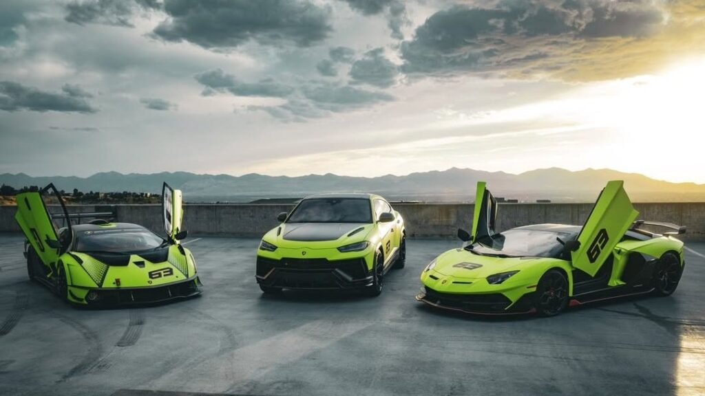 Matching Lamborghini Urus, Aventador and Essenza SCV12 Trio Heads to Market Matching Lamborghini Urus, Aventador and Essenza SCV12 trio displayed together