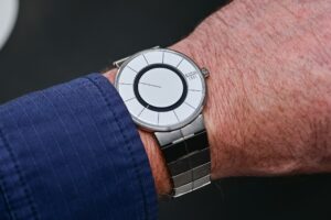 Titan Edge UltraSlim Mechanical watch in grade 2 titanium with rotating disc display