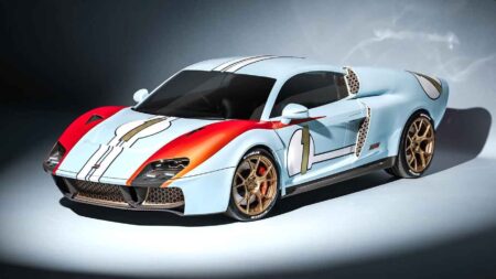 CAV GT Mk II brings 800 hp and a manual option to the GT40 formula CAV GT Mk II Ford GT40-inspired restomod in a low studio front three-quarter view