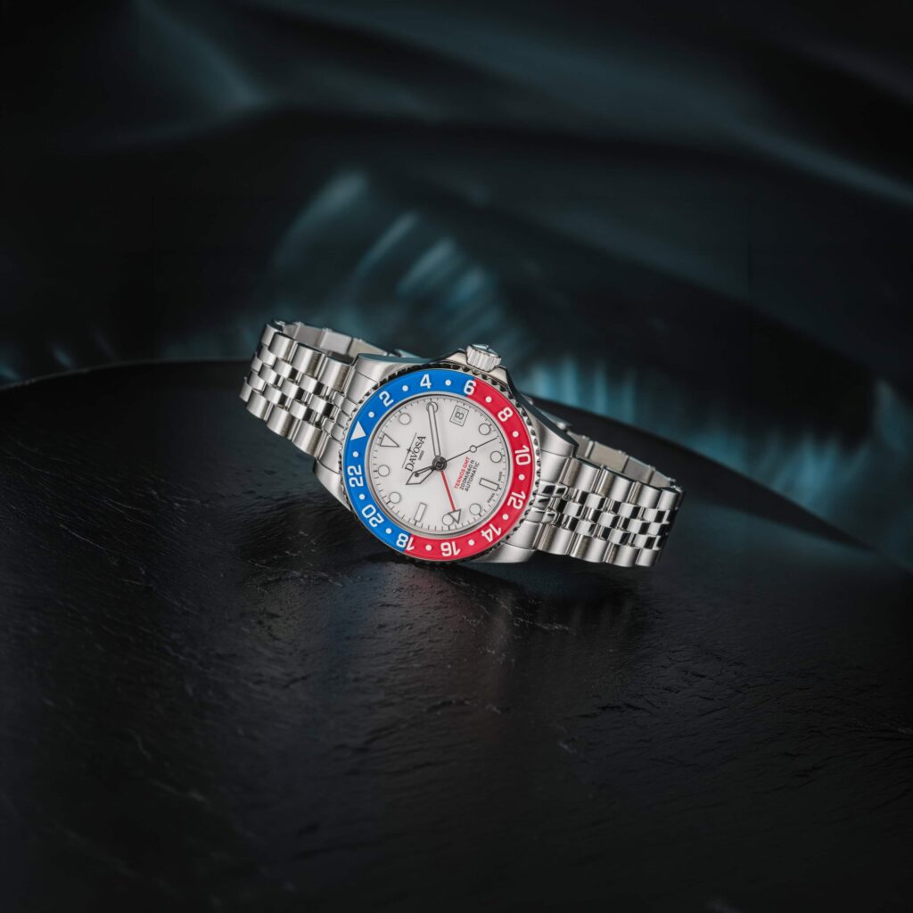 Davosa Ternos GMT Lucent 161.592.02 white dial Pepsi GMT watch on stainless steel bracelet