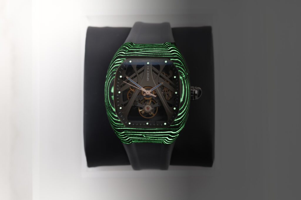 CronusArt RT06-001 Puts Carbon Fibre Skeleton Watchmaking Within Reach CronusArt RT06-001 Carbon Fiber Sports Car skeleton watch in an NTPT carbon case