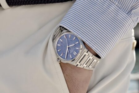 Czapek’s Antarctique Frozen Meteor Refines the Integrated Bracelet Formula Czapek Antarctique Frozen Meteor with light blue meteorite dial and stainless steel integrated bracelet