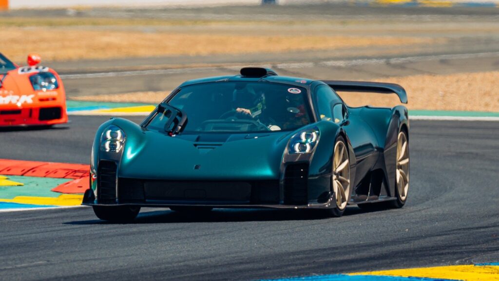 GMA Le Mans GTR prototype XP1 in heritage racing green at Circuit de la Sarthe