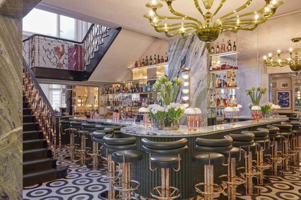 Langan’s Brasserie Marks 50 Years of Mayfair Dining The dining room at Langan’s Brasserie in Mayfair set for an evening service