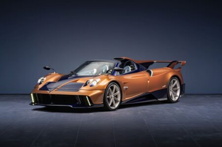 Pagani Huayra 70 Derecho brings a manual V12 to Goodwood Pagani Huayra 70 Derecho in Pearl Orange and Blue livery