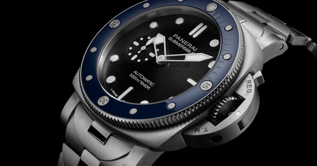 Panerai PAM01756 Brings a Steel Bracelet to the 44 mm Submersible Panerai Submersible PAM01756 44 mm watch with steel bracelet