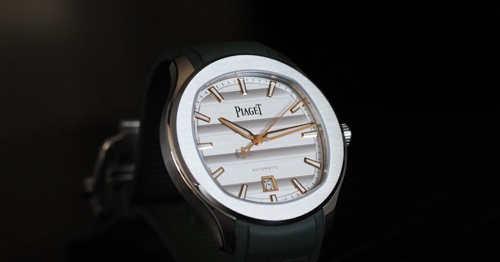 Piaget Polo Signature Date G0A51012 Puts the Polo Name Back in Focus Piaget Polo Signature Date G0A51012 luxury wristwatch