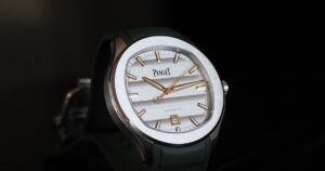Piaget Polo Signature Date G0A51012 luxury wristwatch