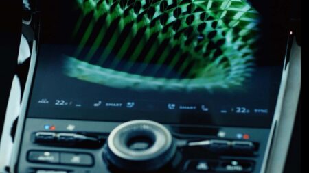 Bentley Torcal preview reveals a tactile cabin for the brand’s first EV Bentley Torcal electric SUV interior preview with curved display and physical controls
