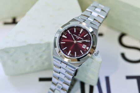 Vacheron Constantin Overseas Self-Winding 34.5mm watches in stainless steel with red dial and rose gold with golden dial
