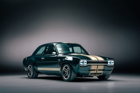 Boreham’s MK1 RS Gives the Ford Escort a 10,000rpm Second Life Boreham Motorworks MK1 RS Ford Escort restomod in gold and dark green
