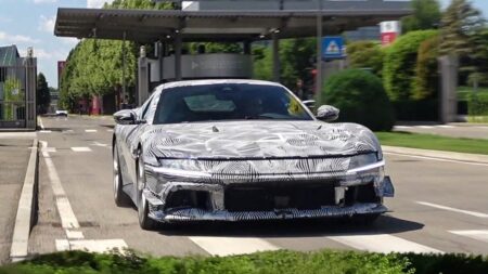 Ferrari 12Cilindri VS Could Bring a Digital Gated Manual to the V12 Flagship Ferrari 12Cilindri VS prototype imagined with a gated manual shifter