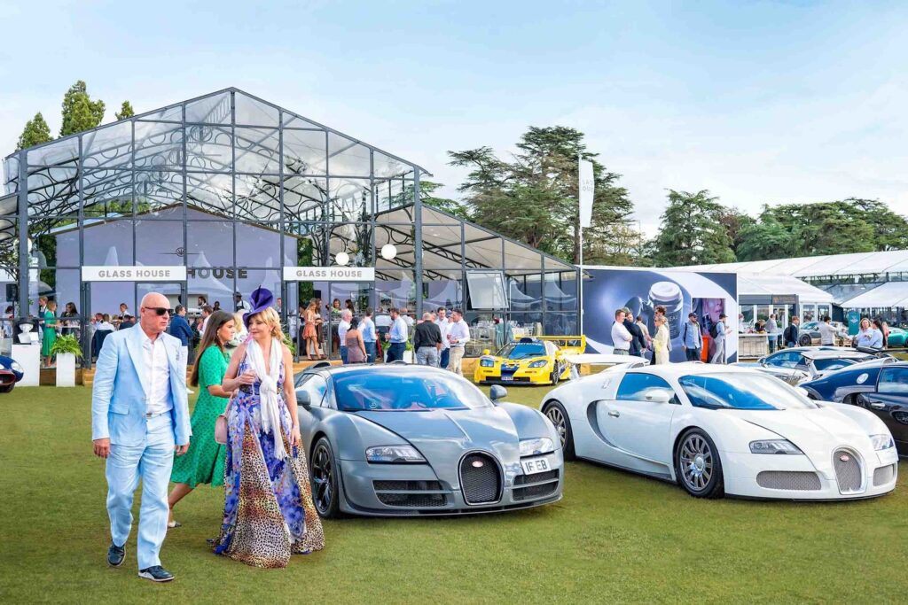Salon Privé 2026 Brings Concours Elegance Back to Blenheim Palace Classic and luxury cars displayed on the lawns of Blenheim Palace for Salon Privé Concours