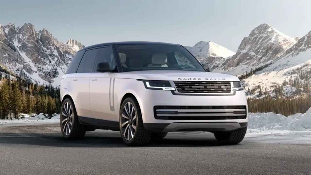 Range Rover SV From Sea to Sea bespoke SUVs in Desert Ember, Summit Frost and Ocean Crest themes