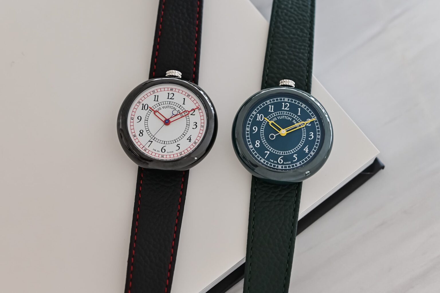 Louis Vuitton Monterey Ceramic watches in green and black