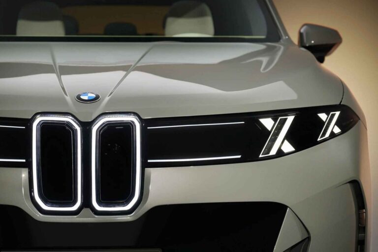 Fifth-generation BMW X5 luxury SUV previewed for Australia