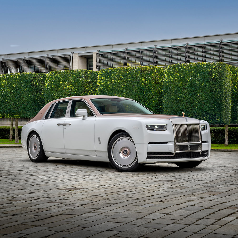 Rolls-Royce Phantom Hummingbird with Wildberry and White Sands two-tone finish and hummingbird coachline