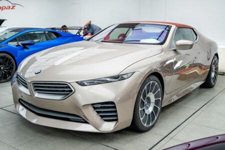 BMW Skytop reaches its first British owner BMW Skytop limited-edition targa grand tourer delivered in the UK