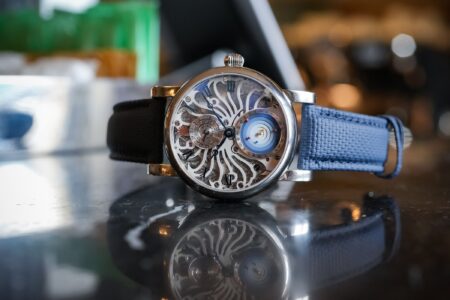 Christiaan van der Klaauw Opens Up the Planetarium in Platinum Christiaan van der Klaauw Planetarium Skeleton Platinum with transparent sapphire dial and openworked planetarium display