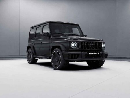 Mercedes-AMG G63 Two-Finish Edition in gloss and matte black two-tone finish