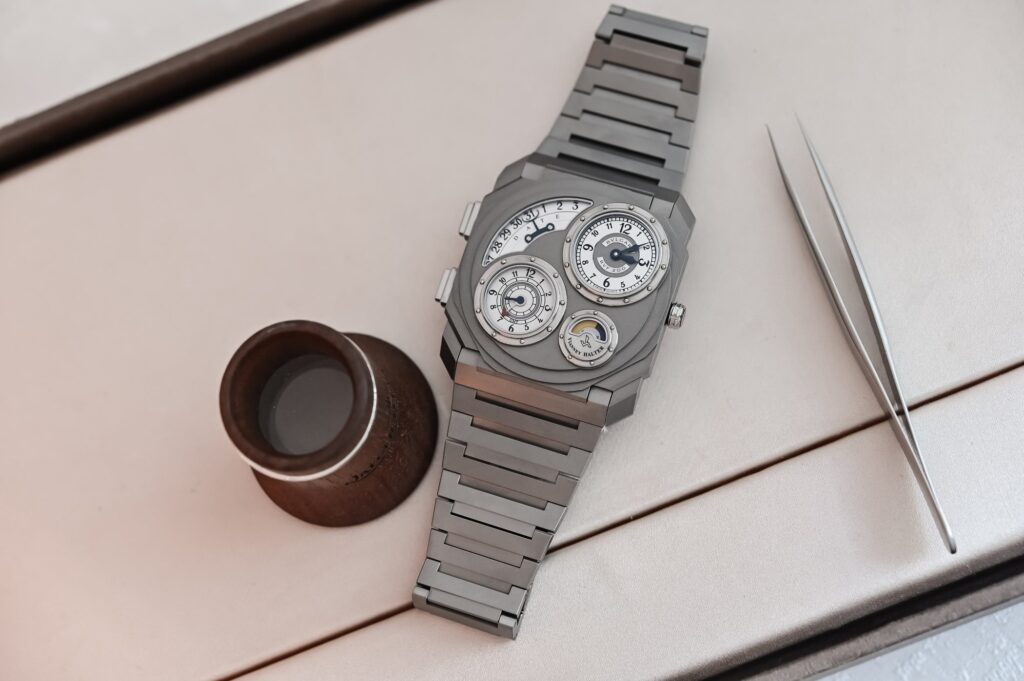 Bulgari’s Octo Finissimo Dual Time x Vianney Halter Brings Antiqua Energy to the Ultra-Thin Case Bulgari Octo Finissimo Dual Time x Vianney Halter with four porthole-style displays