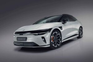 Zeekr 7GT electric sports wagon driving on an Australian road