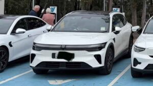 Facelifted Zeekr 7X electric SUV prototype testing in Australia
